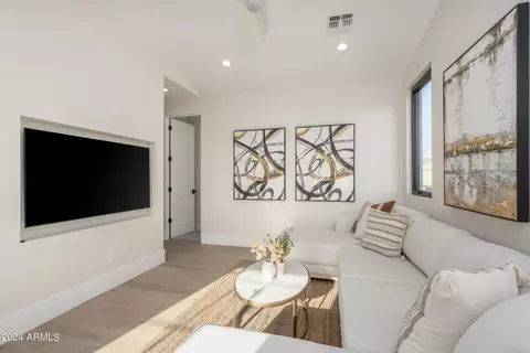 Other - 4013 N 34th St, Phoenix, AZ 85018 photo 26 of 43