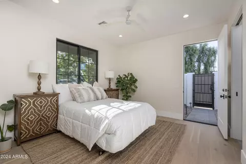 Bedroom - 4013 N 34th St, Phoenix, AZ 85018 photo 2 of 13
