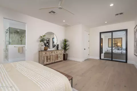 Bedroom - 4013 N 34th St, Phoenix, AZ 85018 photo 6 of 13