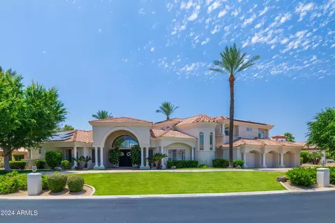 4910 N Greentree Dr E, Litchfield Park, AZ 85340