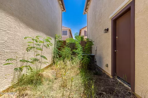 7125 S 7th Ln, Phoenix, AZ 85041 photo 29