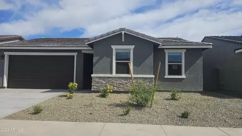 8724 W Odeum Ln, Tolleson, AZ 85353
