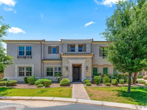 4060 S Greythorne Way, Chandler, AZ 85248