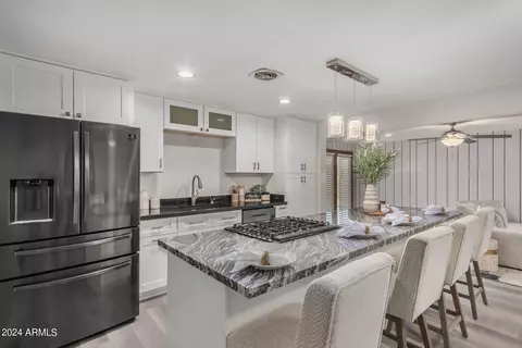3813 E Captain Dreyfus Ave, Phoenix, AZ 85032 photo 9