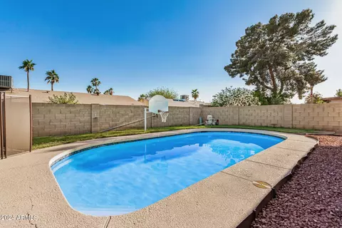 3813 E Captain Dreyfus Ave, Phoenix, AZ 85032 photo 32