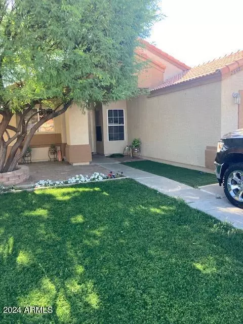 2642 N 86th Dr N, Phoenix, AZ 85037 photo 2