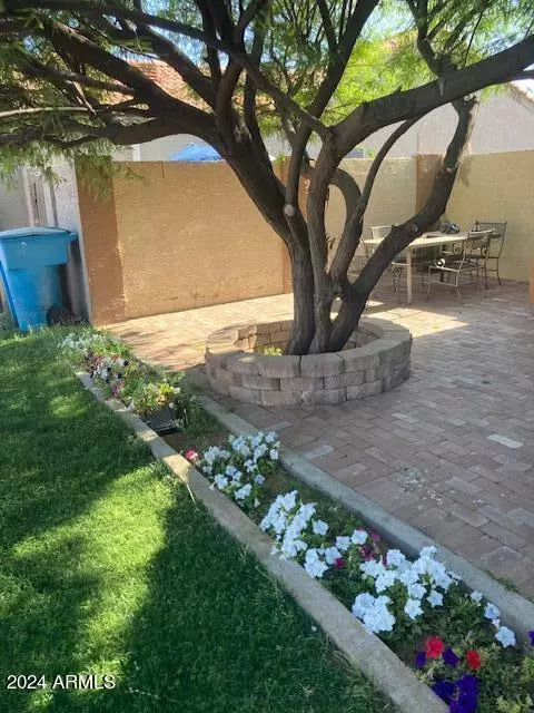 2642 N 86th Dr N, Phoenix, AZ 85037 photo 3
