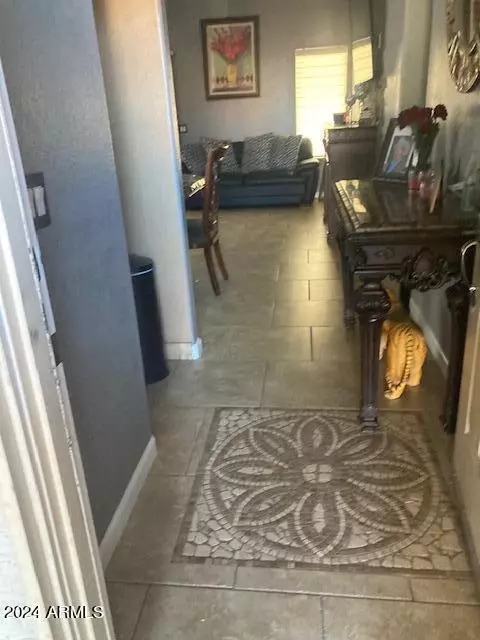 2642 N 86th Dr N, Phoenix, AZ 85037 photo 6
