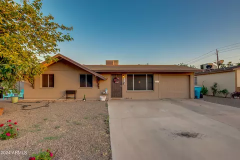 2239 W Poinsettia Dr, Phoenix, AZ 85029