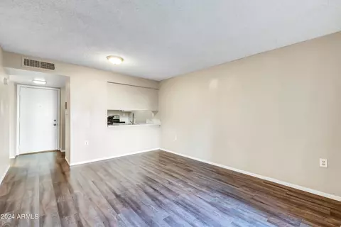 3033 E Devonshire Ave #1034, Phoenix, AZ 85016 photo 4