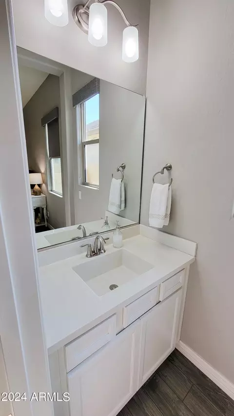 Bath - 10722 E Palladium Dr, Mesa, AZ 85212 photo 5 of 7