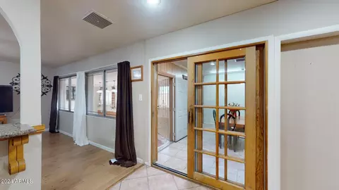4402 N 66th Dr, Phoenix, AZ 85033 photo 12