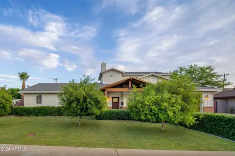 3929 E Whitton Ave, Phoenix, AZ 85018