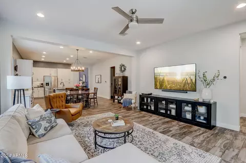 153 N Abalone Dr, Gilbert, AZ 85233 photo 10