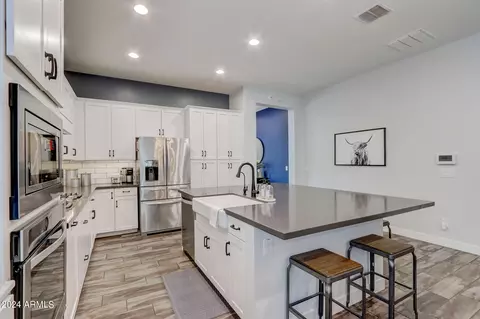 153 N Abalone Dr, Gilbert, AZ 85233 photo 8
