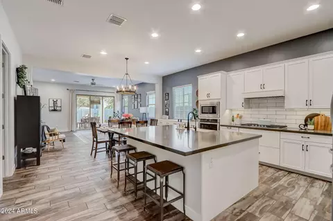 153 N Abalone Dr, Gilbert, AZ 85233 photo 5