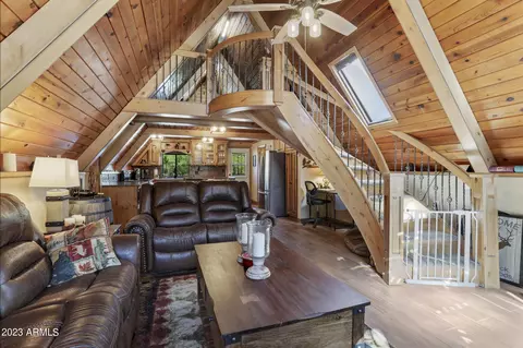 5553 Green Forest Rd, Happy Jack, AZ 86024