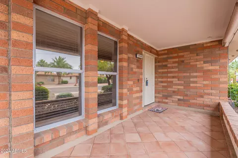 8246 E Kilarea Ave, Mesa, AZ 85209 photo 2