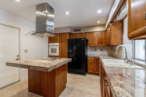 8246 E Kilarea Ave, Mesa, AZ 85209 photo 10