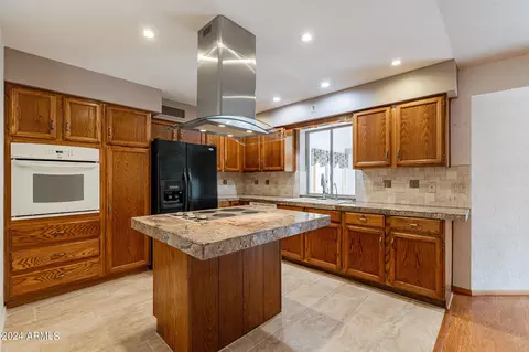 8246 E Kilarea Ave, Mesa, AZ 85209 photo 9
