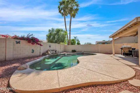 3331 Escuda Rd, Phoenix, AZ 85050 photo 4