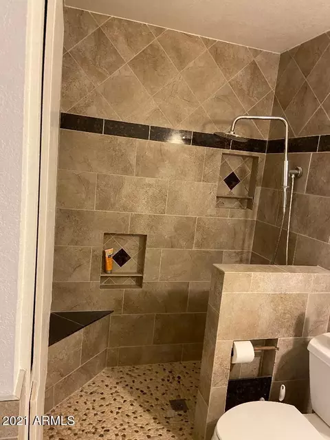 2049 W Eugie Ave, Phoenix, AZ 85029 photo 4
