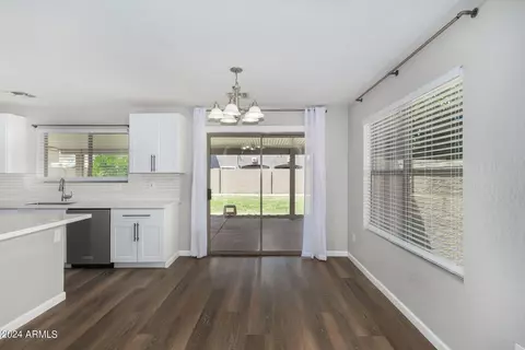 906 E Saratoga St, Gilbert, AZ 85296 photo 9