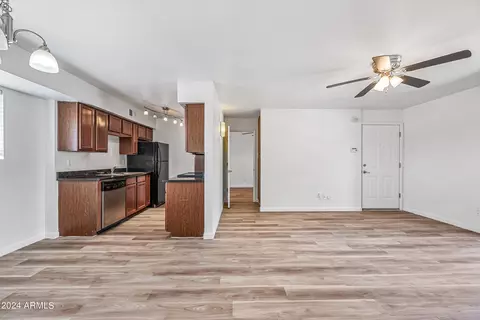 2625 E Indian School Rd E #236, Phoenix, AZ 85016 photo 4