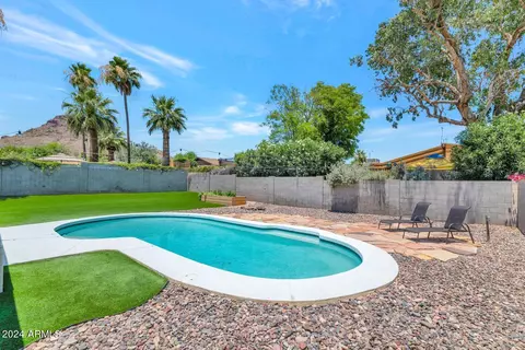 2020 E Vista Dr, Phoenix, AZ 85022 photo 6