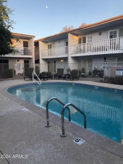 1734 W Tuckey Ln #2, Phoenix, AZ 85015