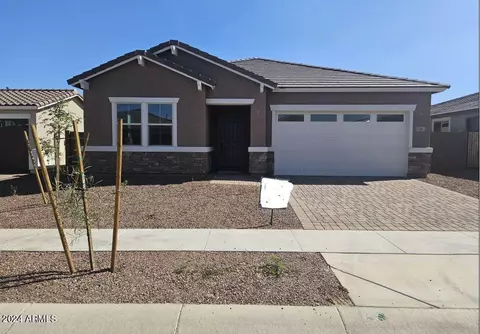 17587 W Running Deer Trl, Surprise, AZ 85387