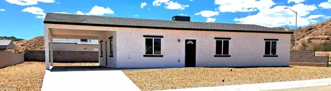 703 W Pony Express Ln, Benson, AZ 85602