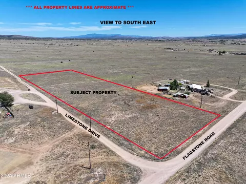 3971 W Limestone Dr #145, Paulden, AZ 86334