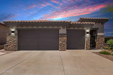 3320 W Links Dr, Phoenix, AZ 85086