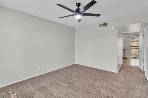 1008 E Bendix Dr, Tempe, AZ 85283 photo 4