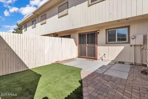 1008 E Bendix Dr, Tempe, AZ 85283 photo 16