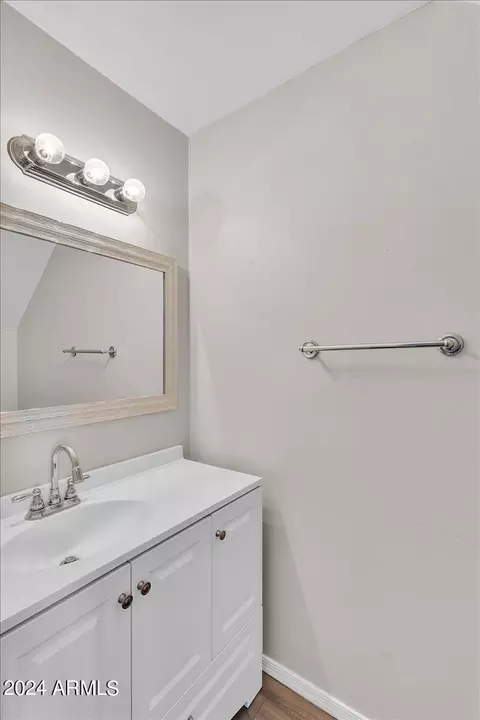 1008 E Bendix Dr, Tempe, AZ 85283 photo 19