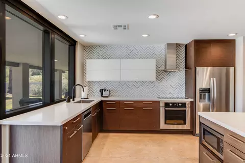 4601 E Va Estrella --, Phoenix, AZ 85028 photo 11