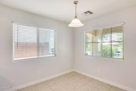 2043 E Lindrick Dr, Gilbert, AZ 85298 photo 4