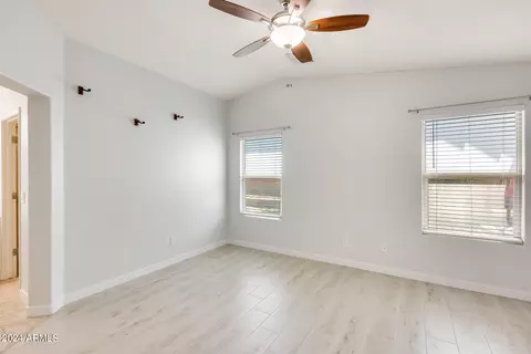 2043 E Lindrick Dr, Gilbert, AZ 85298 photo 11