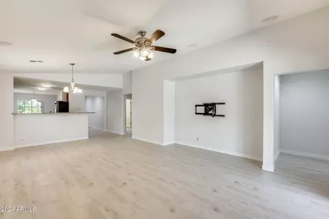 2043 E Lindrick Dr, Gilbert, AZ 85298 photo 6