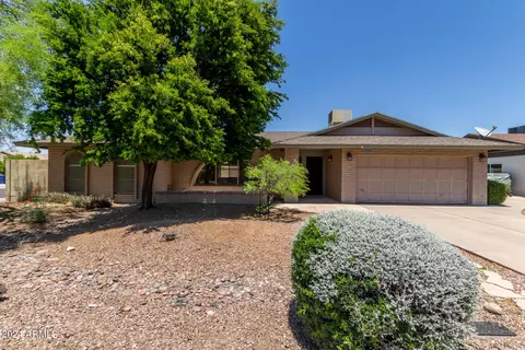 2016 E Pegasus Dr, Tempe, AZ 85283