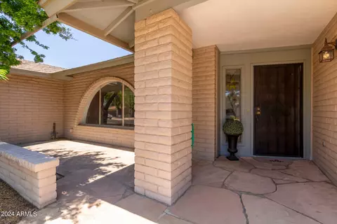 2016 E Pegasus Dr, Tempe, AZ 85283 photo 4