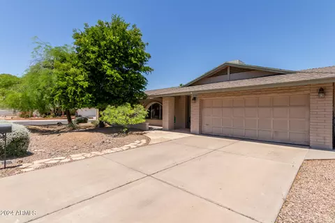 2016 E Pegasus Dr, Tempe, AZ 85283 photo 3