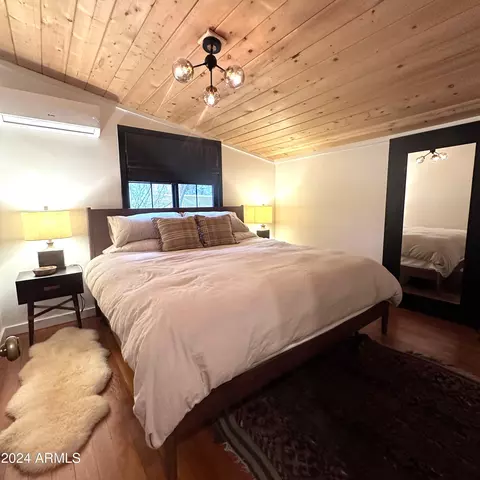 Bedroom - 6612 W Warren Dr, Pine, AZ 85544 photo 1 of 1