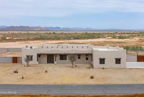 6674 W Palomino Way, Coolidge, AZ 85128