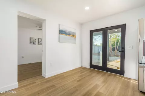 1310 W Cinnabar Ave, Phoenix, AZ 85021 photo 9