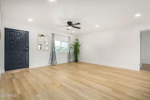 1310 W Cinnabar Ave, Phoenix, AZ 85021 photo 6