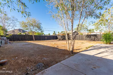 1310 W Cinnabar Ave, Phoenix, AZ 85021 photo 26