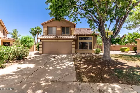 961 N Monterey St, Gilbert, AZ 85233